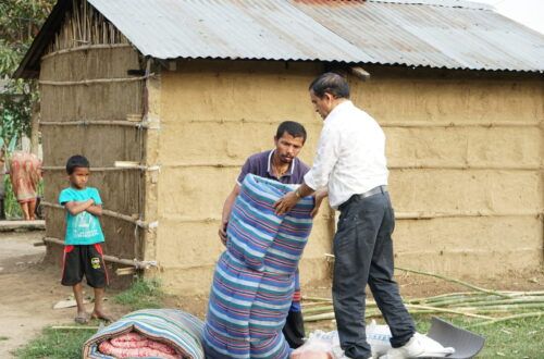Flood-victims-Emergency-relief3.jpg